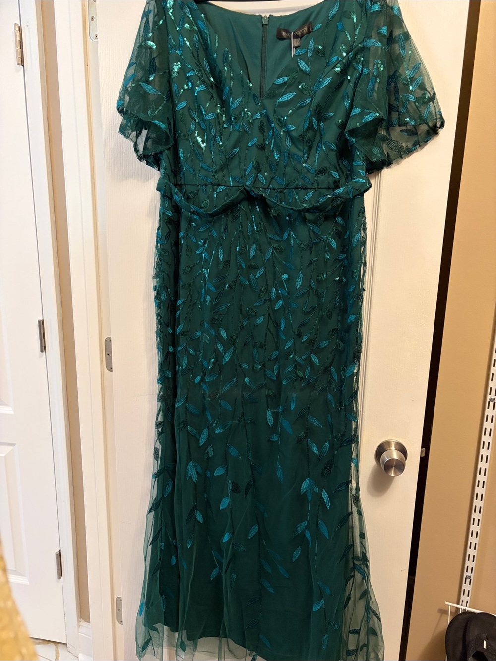 Ever Pretty Emerald Green Maxi Dress with Teal Leaf Embroidery